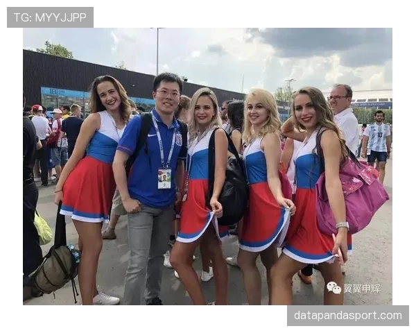 法国队近期比赛表现稳健，攻防平衡趋于成熟，整体战术框架初步成型